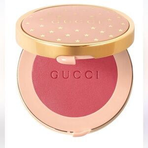 Gucci 
Luminous Matte Beauty Blush. Color: 09 Intense plum